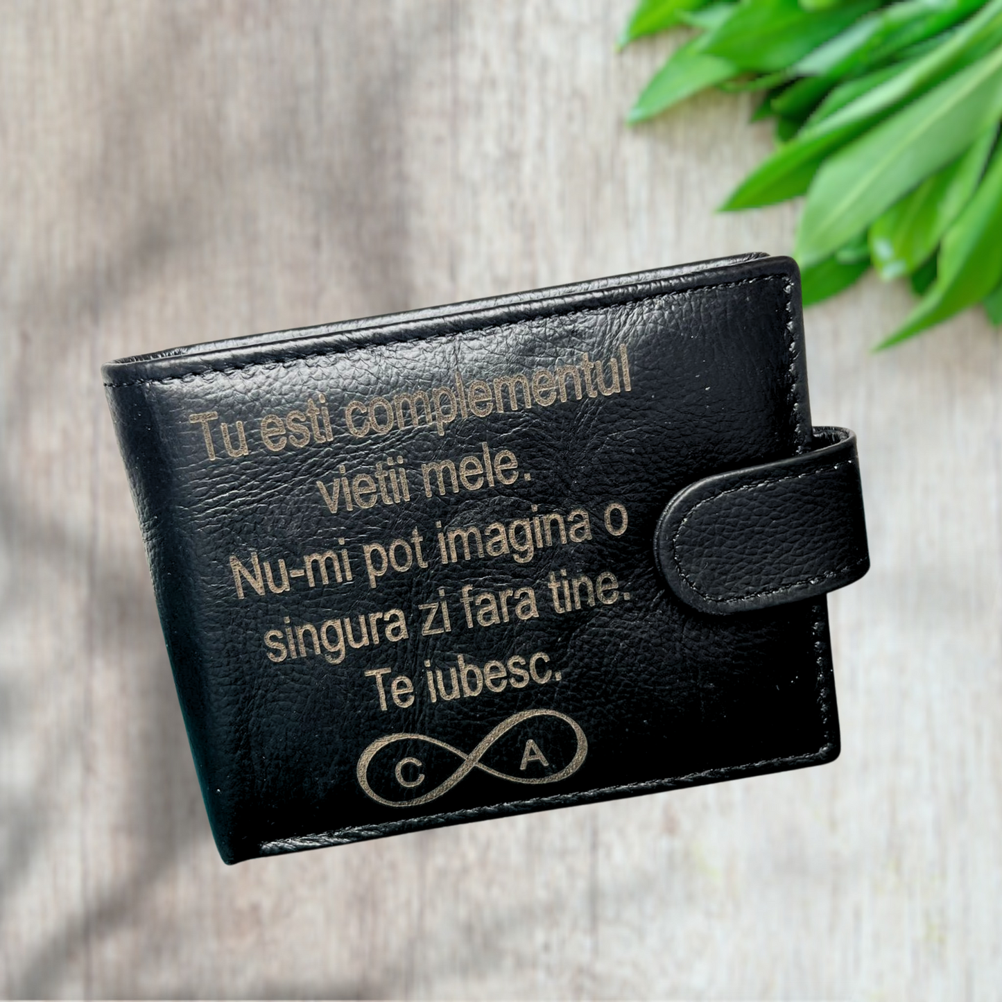 Portofel Barbati din Piele Gravat Negru